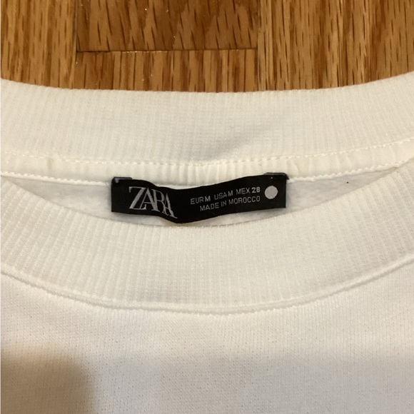 Women’s sleek, fleece sweatshirt pullover with button up shirt, sleeves - Picture 6 of 7